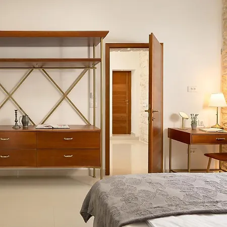 Villa Seafront North House *