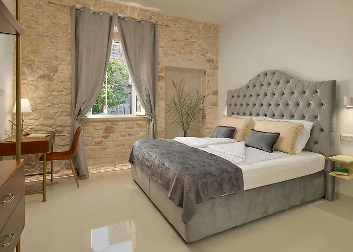 Seafront North House * Sutivan