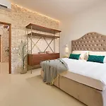 Seafront North House וילה *